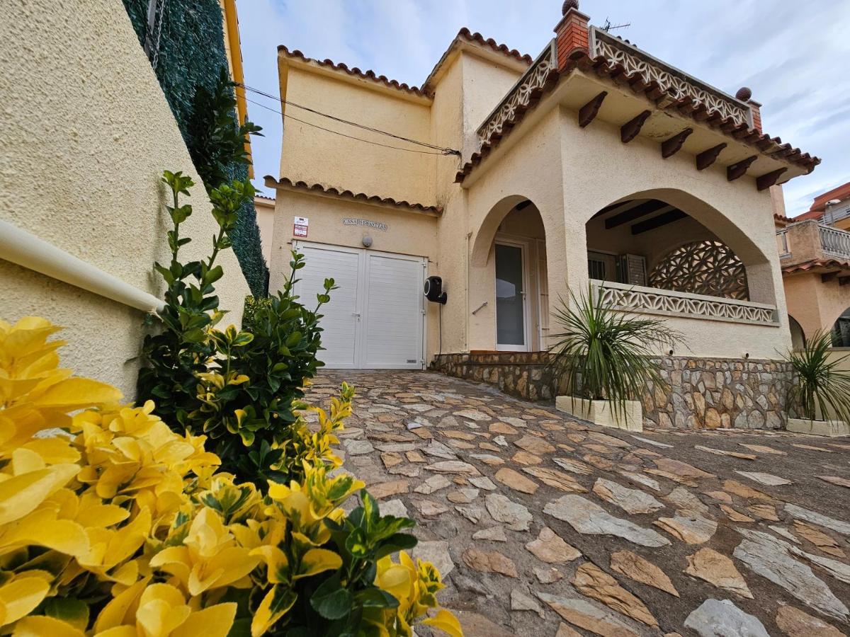 Casa Sebastian Villa L' Escala Eksteriør bilde